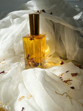 Load image into Gallery viewer, The Jasmine Body Oil
